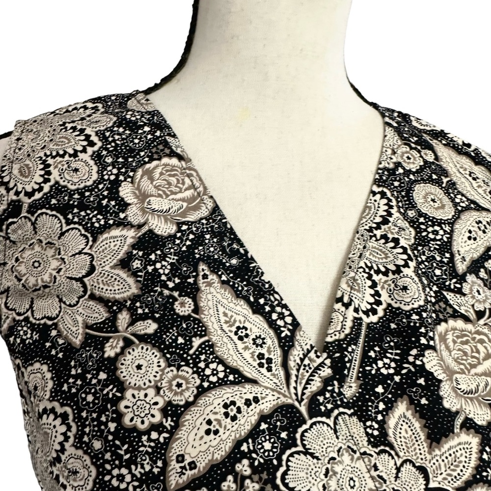 Croft & Barrow Dress 10P Black Floral Midi - Picture 2 of 7